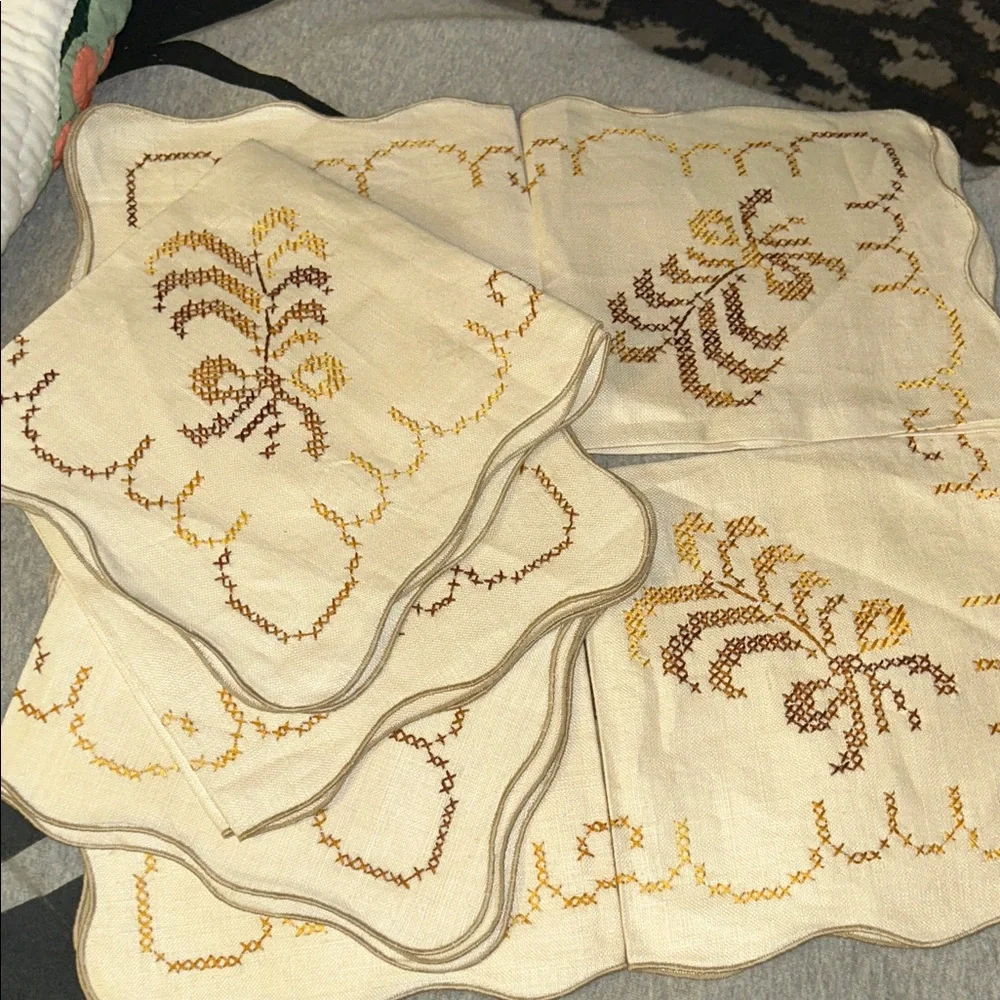 Vintage Embroidered linen table napkins
